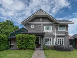 Casa en venta de 4 habitaciones en Hang Dong, Chiang Mai