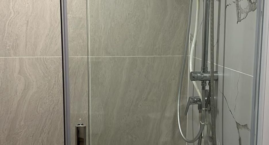 For rent 1 bed condo in Thon Buri, Bangkok