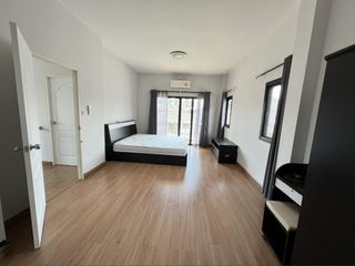 For sale 3 bedrooms house in Saraphi, Chiang Mai