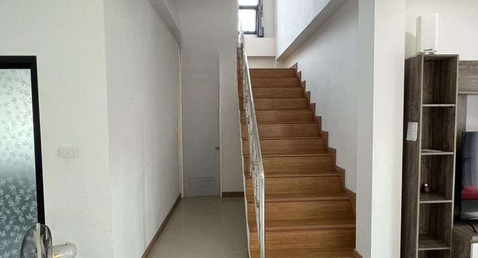 Haus zum Kauf mit 3 Zimmer in Saraphi, Chiang Mai