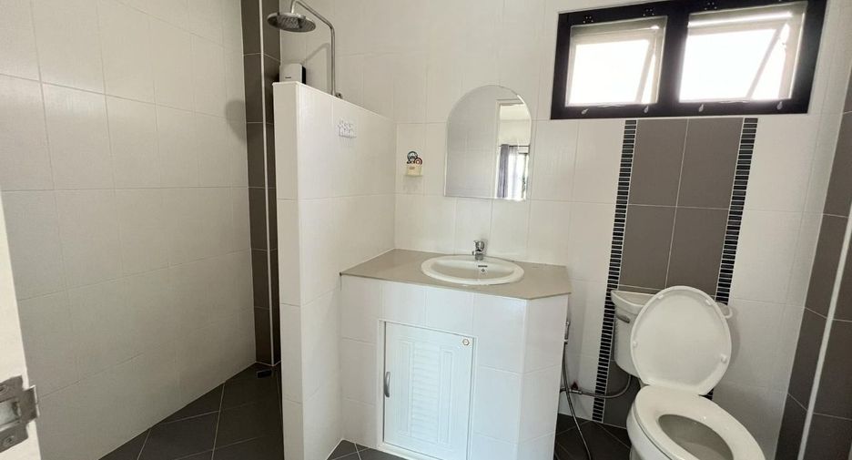 Haus zum Kauf mit 3 Zimmer in Saraphi, Chiang Mai