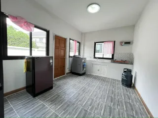 For sale 3 bedrooms house in Saraphi, Chiang Mai