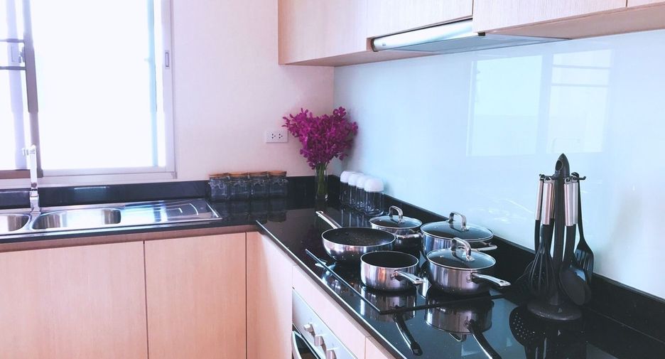 For sale 5 bedrooms house in Hang Dong, Chiang Mai