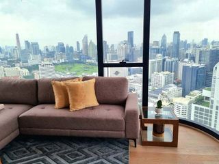 For rent 2 bedrooms condo in Bang Rak, Bangkok