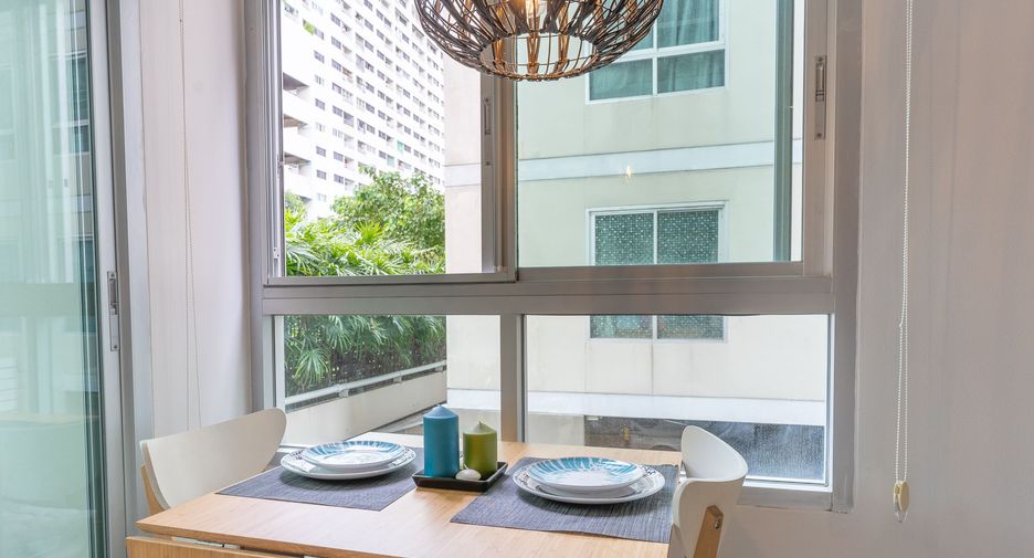 For rent 1 Beds condo in Watthana, Bangkok