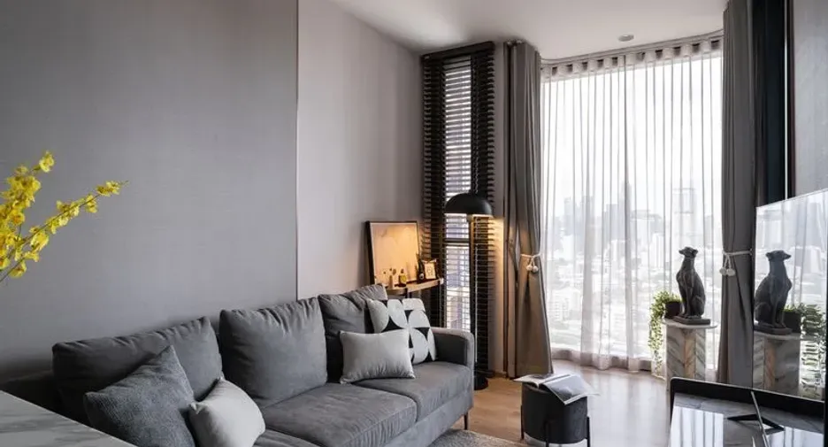 For rent 1 bed condo in Khlong Toei, Bangkok