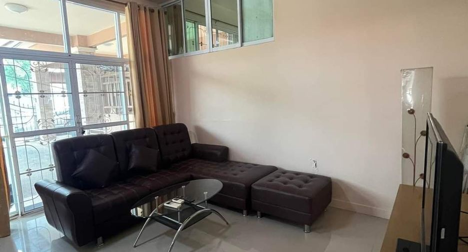 For sale 4 bedrooms house in San Sai, Chiang Mai