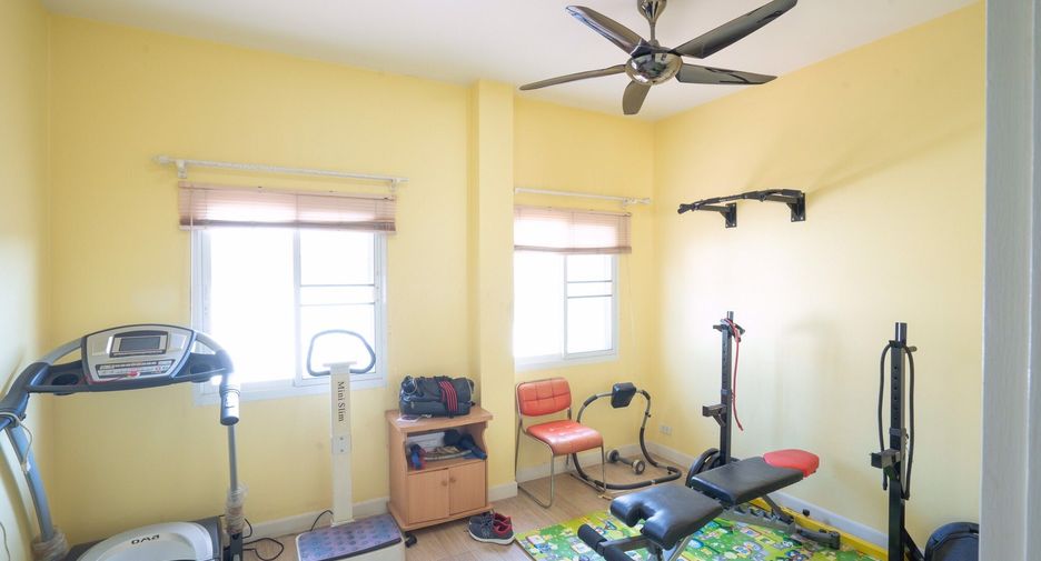 Продажа 7 спальни дом в Сан Кампаенг, Чианг Маи