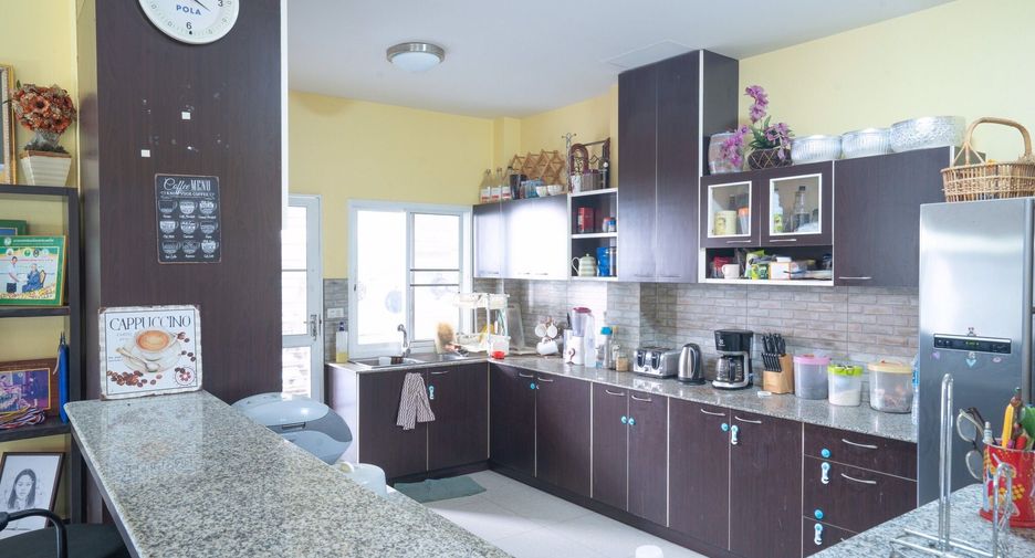 Продажа 7 спальни дом в Сан Кампаенг, Чианг Маи