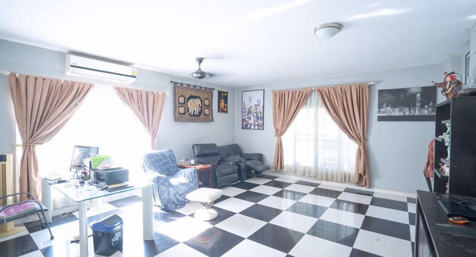 Продажа 7 спальни дом в Сан Кампаенг, Чианг Маи
