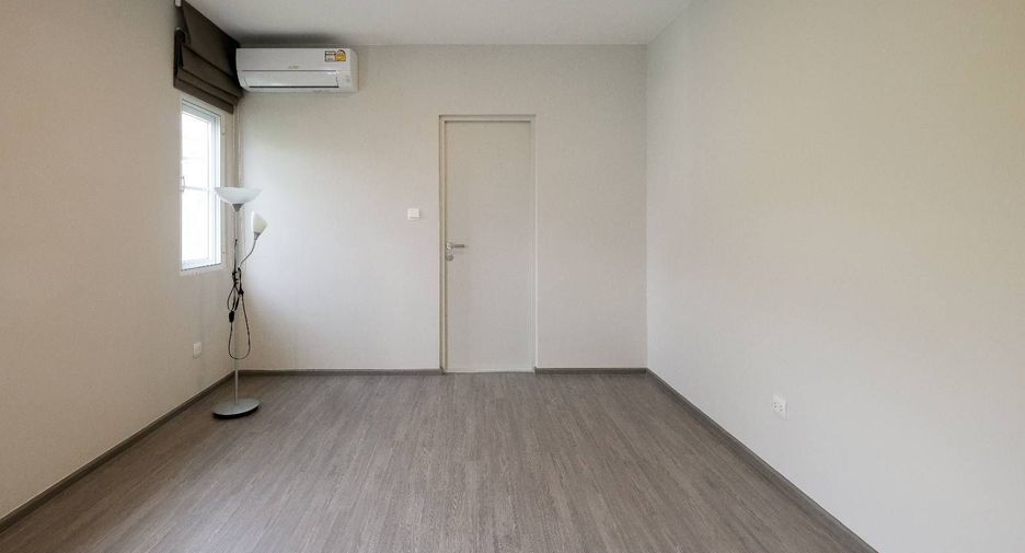 For rent 3 bedrooms house in Prawet, Bangkok