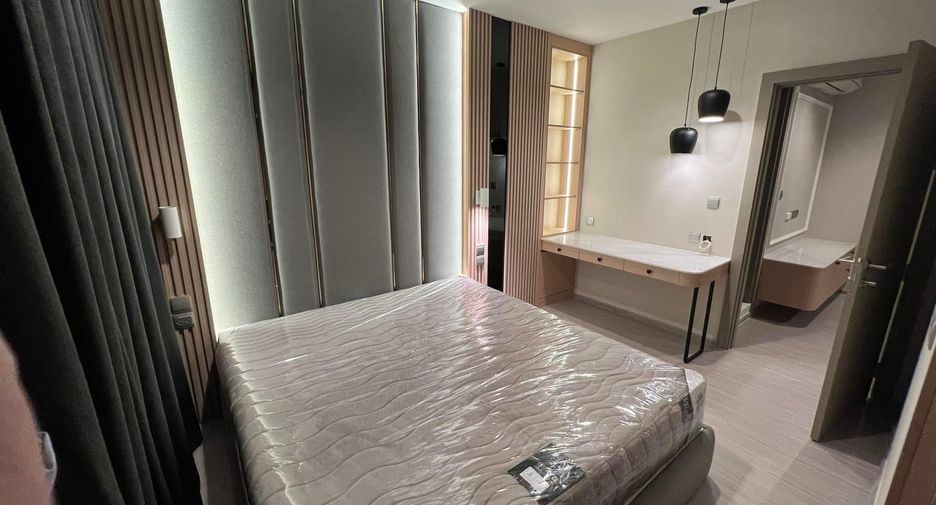 For sale 1 bed condo in Huai Khwang, Bangkok