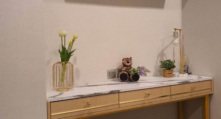 For rent 2 ベッドルーム condo in Phra Khanong, Bangkok