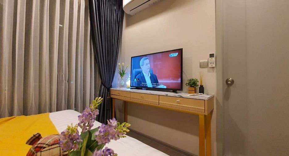 For rent 2 ベッドルーム condo in Phra Khanong, Bangkok