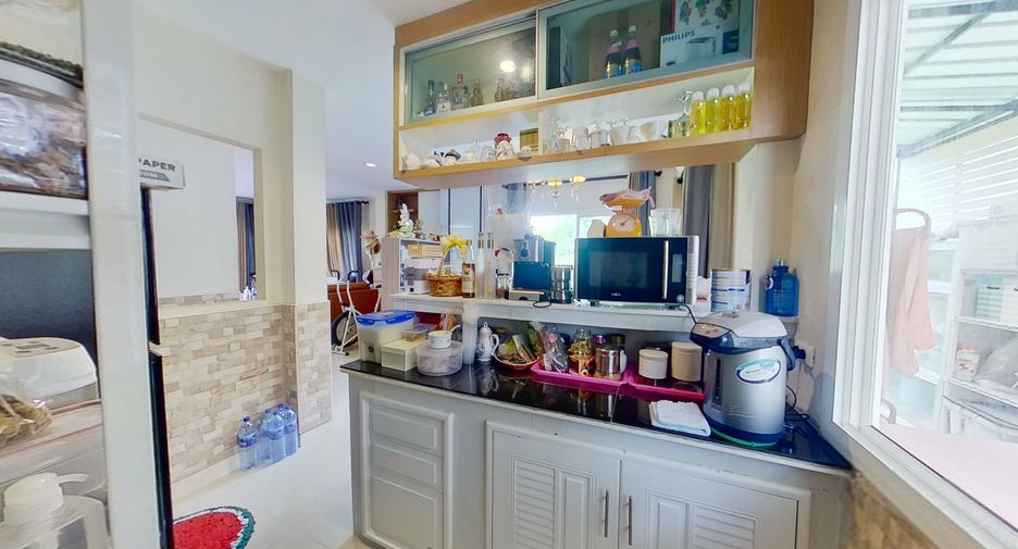 For sale 3 bedrooms house in Mueang Chiang Mai, Chiang Mai