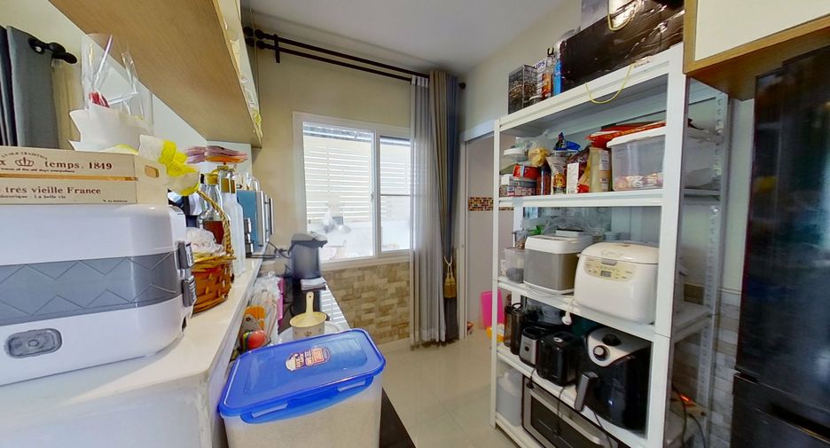 For sale 3 bedrooms house in Mueang Chiang Mai, Chiang Mai