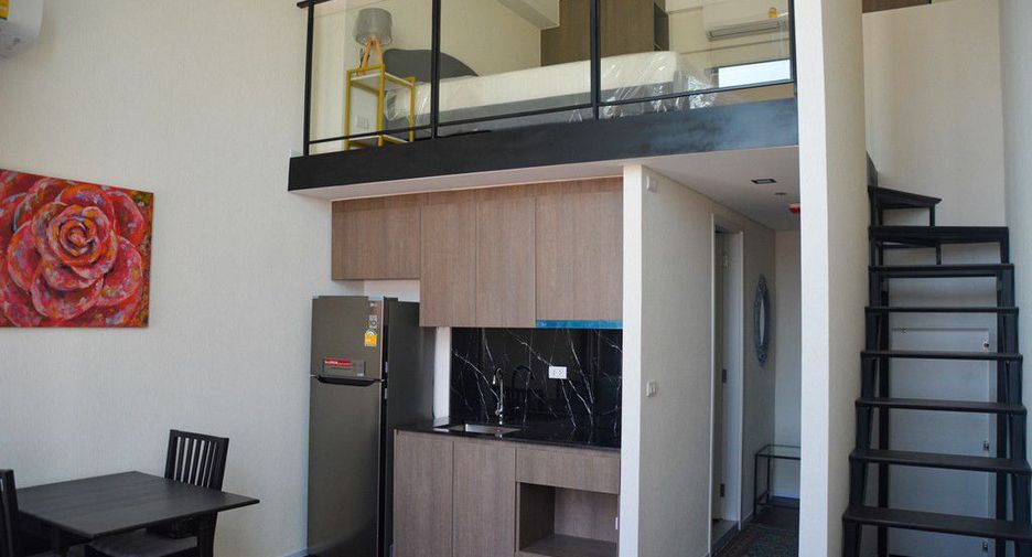For sale 1 bed condo in Phra Khanong, Bangkok