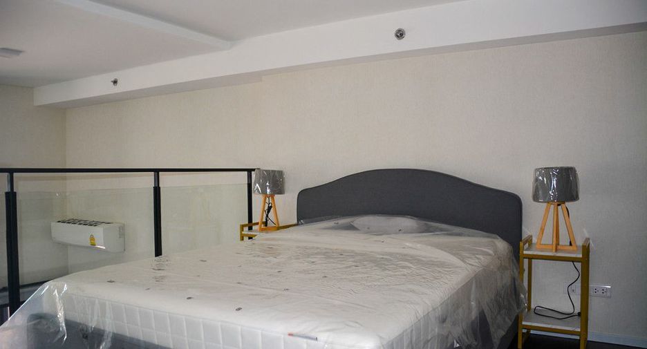 For sale 1 bed condo in Phra Khanong, Bangkok