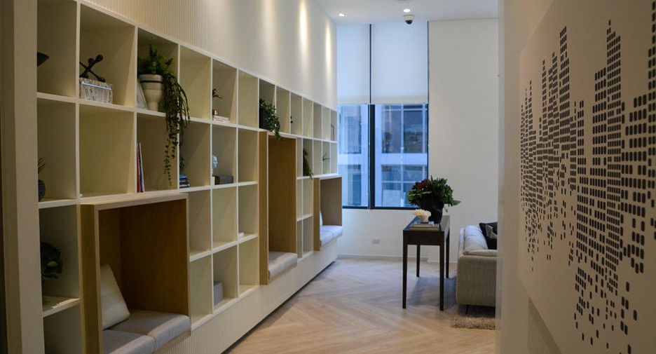 For sale 1 bed condo in Phra Khanong, Bangkok