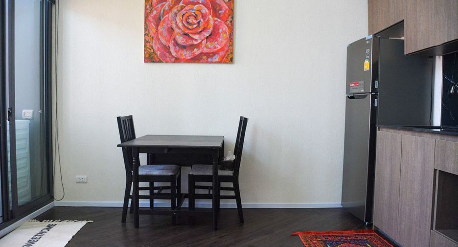 For sale 1 bed condo in Phra Khanong, Bangkok