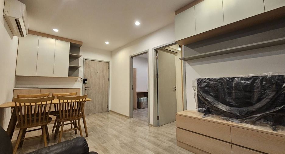 For rent 2 bedrooms condo in Bangkok Noi, Bangkok