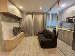 For rent 2 bedrooms condo in Bangkok Noi, Bangkok