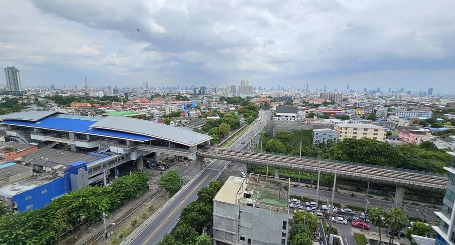 For rent 2 bedrooms condo in Bangkok Noi, Bangkok