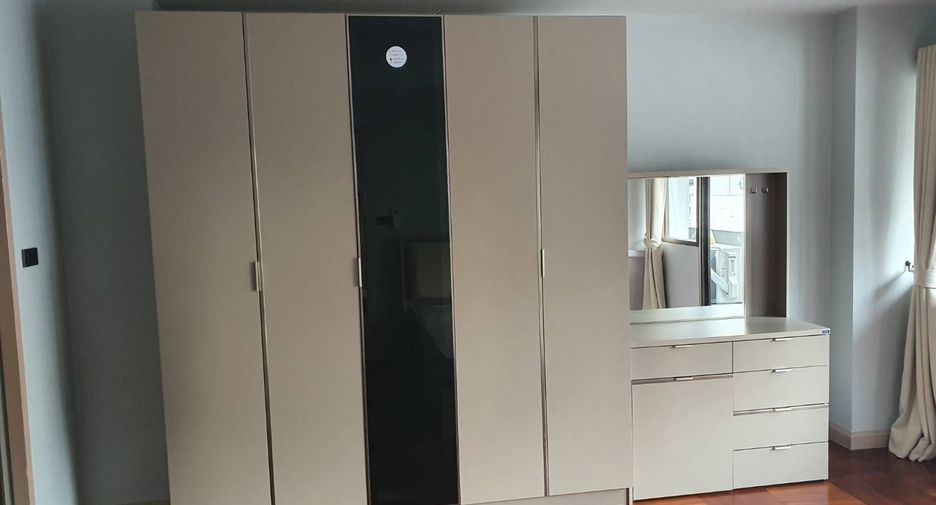 Wohnung zur Miete mit 1 Zimmer in Watthana, Bangkok