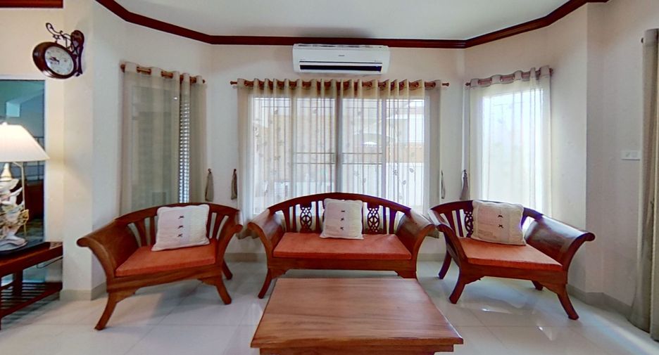 出售 4 卧室 独立屋 在 San Kamphaeng, Chiang Mai