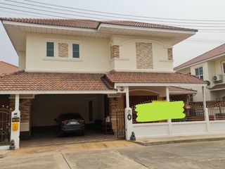 For sale 4 bedrooms house in San Kamphaeng, Chiang Mai