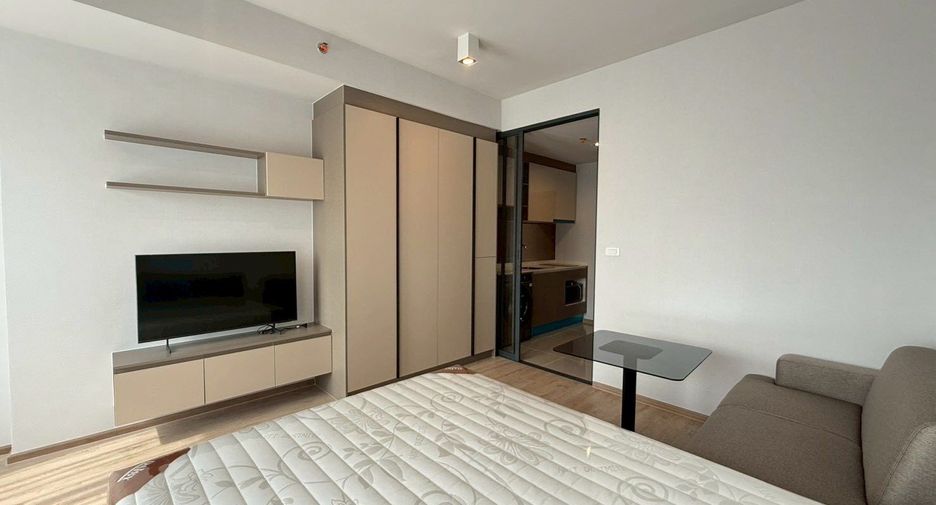 For rent 1 bed condo in Huai Khwang, Bangkok
