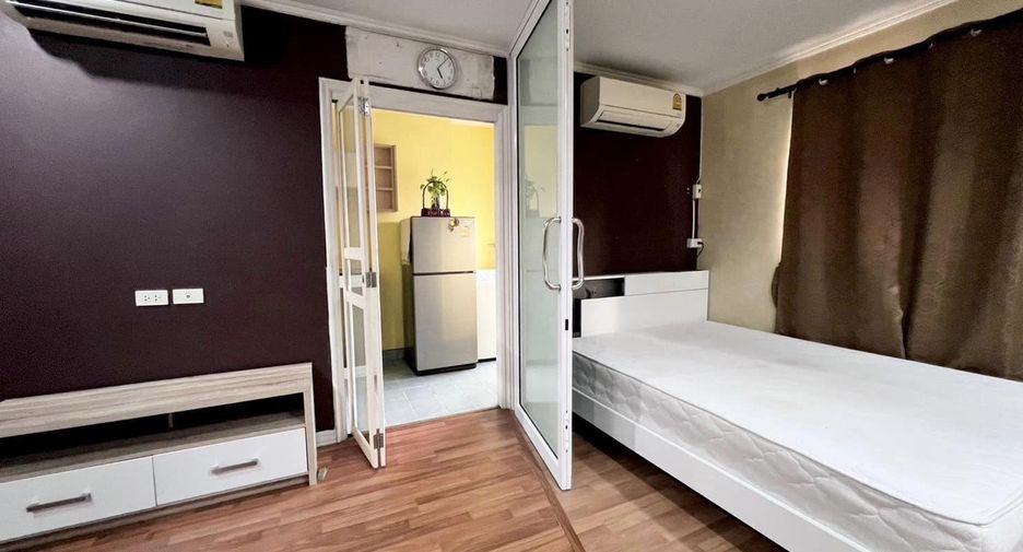 For sale 1 bed condo in Yan Nawa, Bangkok