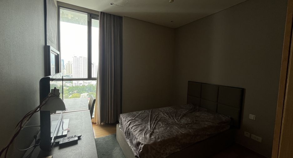 Condo en alquiler de 2 habitaciones en Khlong Toei, Bangkok