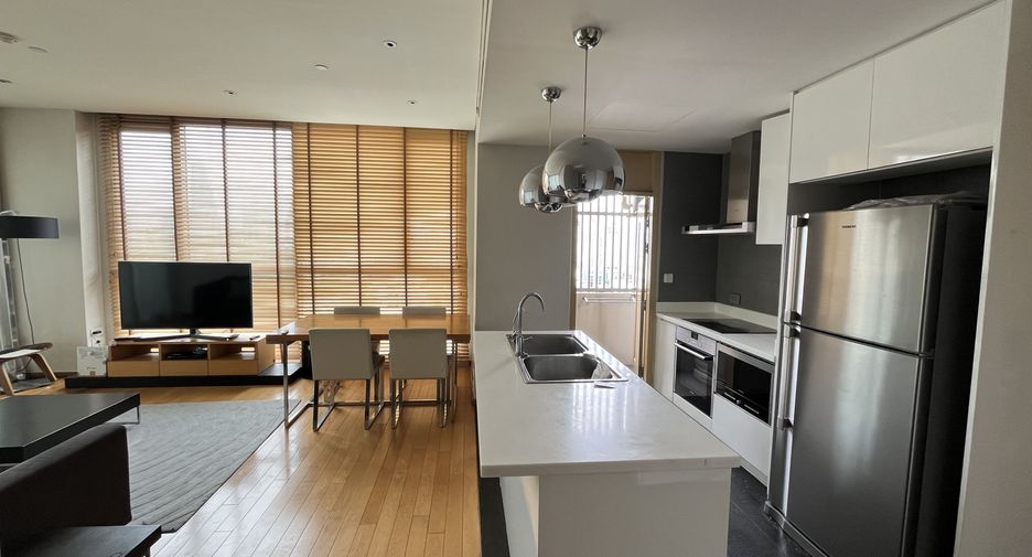 Condo en alquiler de 2 habitaciones en Khlong Toei, Bangkok
