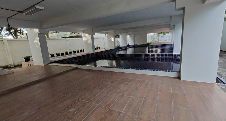 Hotel en venta de 100 habitaciones en Kathu, Phuket