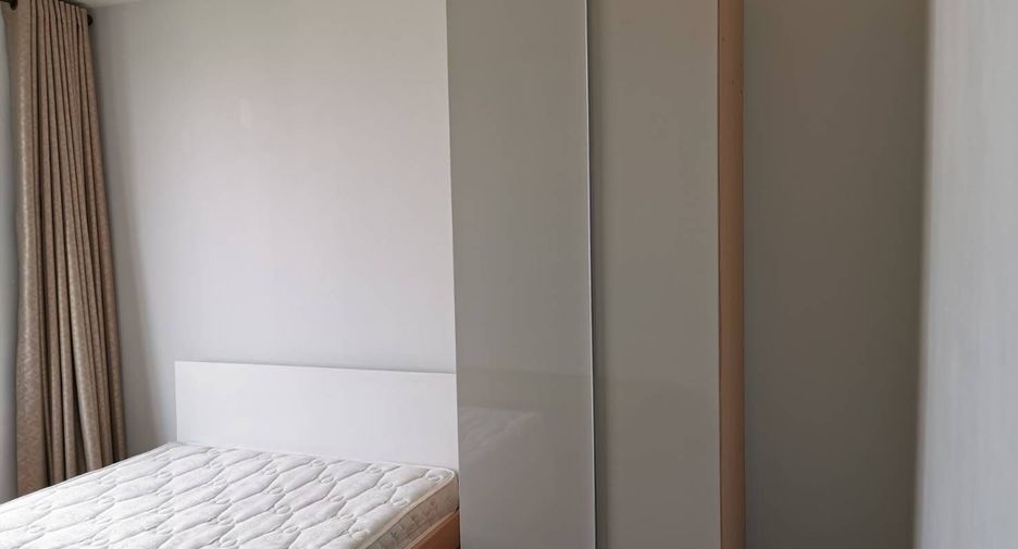 For sale 2 bedrooms condo in Bang Kho Laem, Bangkok