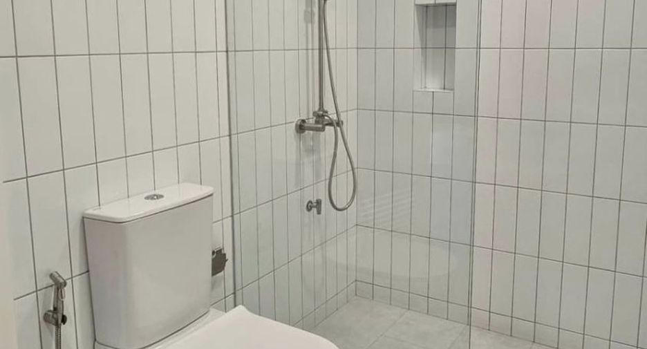 For rent 3 bedrooms townhouse in Mueang Chiang Mai, Chiang Mai