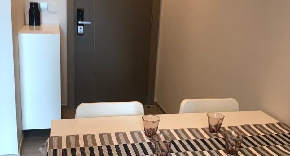 For sale 2 ベッドルーム condo in Huai Khwang, Bangkok
