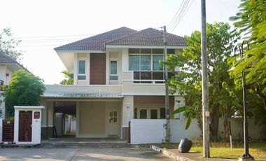 For sale 5 bedrooms house in Mueang Chiang Mai, Chiang Mai