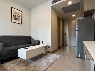 À louer studio condo à Huai Khwang, Bangkok