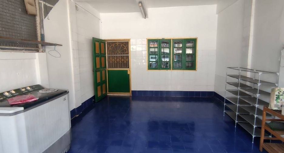 For sale 2 bedrooms townhouse in Bang Khae, Bangkok