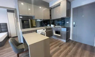 Wohnung zur Miete mit 2 Zimmer in Huai Khwang, Bangkok
