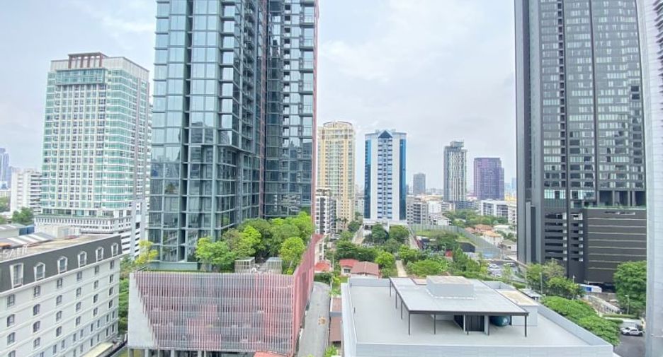 For rent 1 bed condo in Khlong Toei, Bangkok