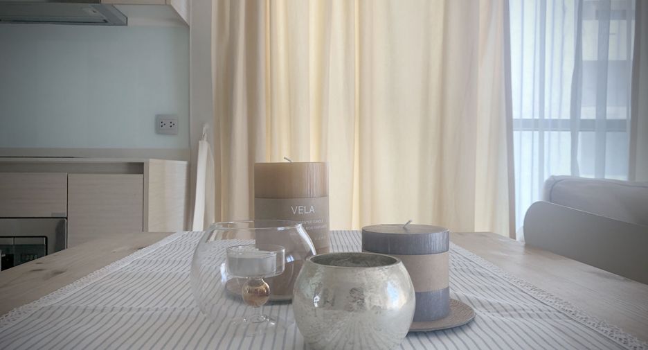 For rent 2 bedrooms condo in Watthana, Bangkok