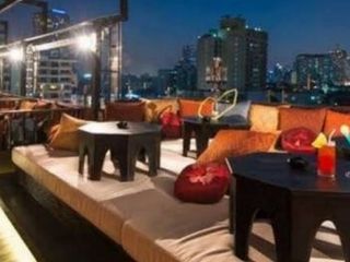 ให้เช่า พื้นที่ค้าปลีก ใน วัฒนา, กรุงเทพฯ