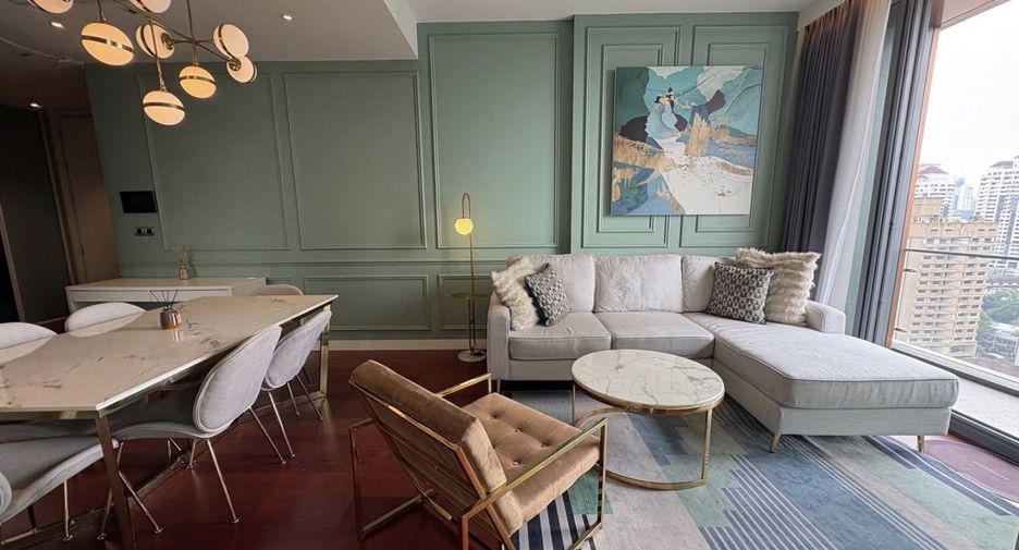 For rent 2 bedrooms condo in Watthana, Bangkok