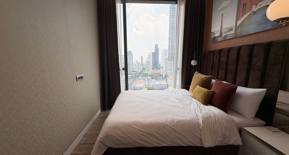For rent 2 bedrooms condo in Watthana, Bangkok