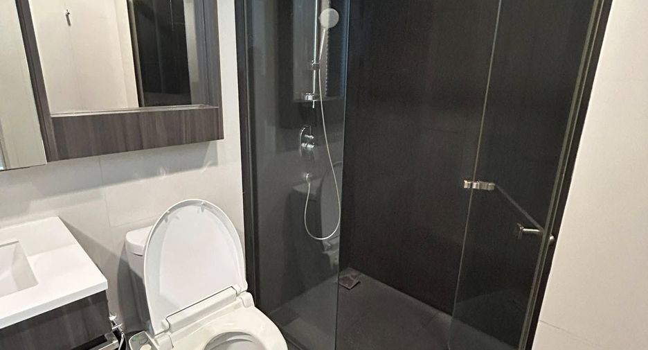 For rent 1 Beds condo in Watthana, Bangkok