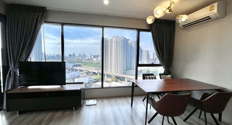 For rent 2 bedrooms condo in Watthana, Bangkok