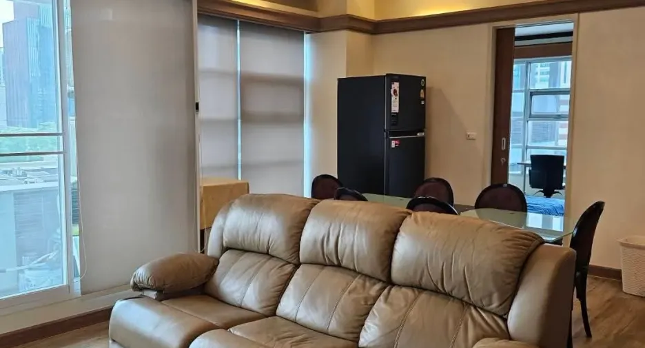 For rent 3 bedrooms condo in Ratchathewi, Bangkok